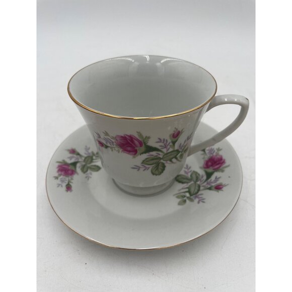 Vintage Floral China Tea Cup & Saucer Set With Pink Roses & Gold Trim - Picture 5 of 5